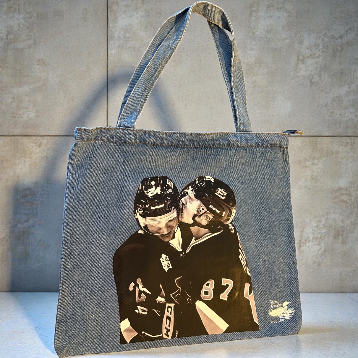 Bolso vaquero inspirado en Heated Rivalry